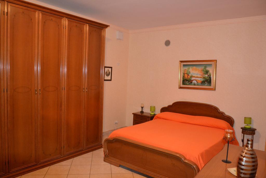 Отель Low Cost La Meridiana Цафферана-Этнея Номер фото